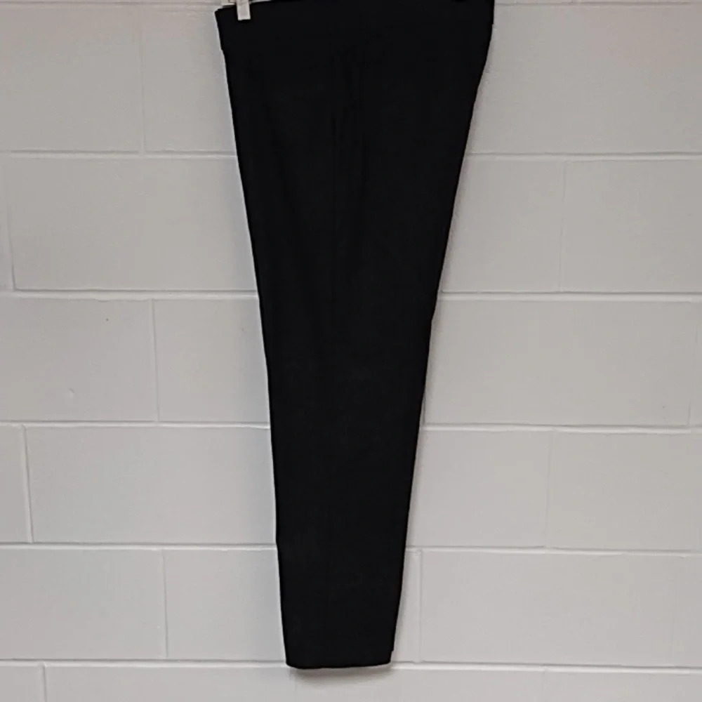 Studio Works Stretchy Subtle Black /Grey Paisley Print 4 Pocket Flat Front 14P